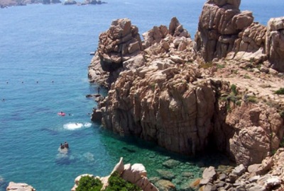 Costa Paradiso - Le scogliere e il mare di Spiaggia Li Cossi