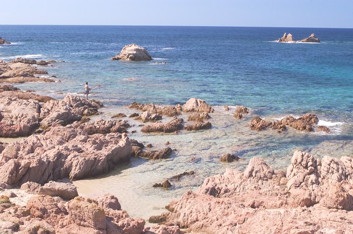 Costa Paradiso, Sardinien, mit kleine Strände auf dem Land