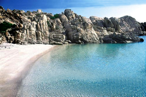 Isola di Caprera: la Spiaggia di Cala Coticcio (detta anche: Tahiti)