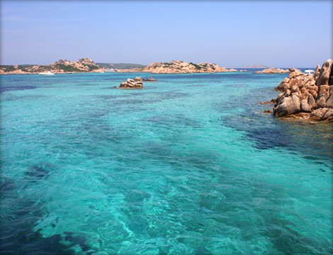 Arcipelago de La Maddalena: uno specchio d'acqua